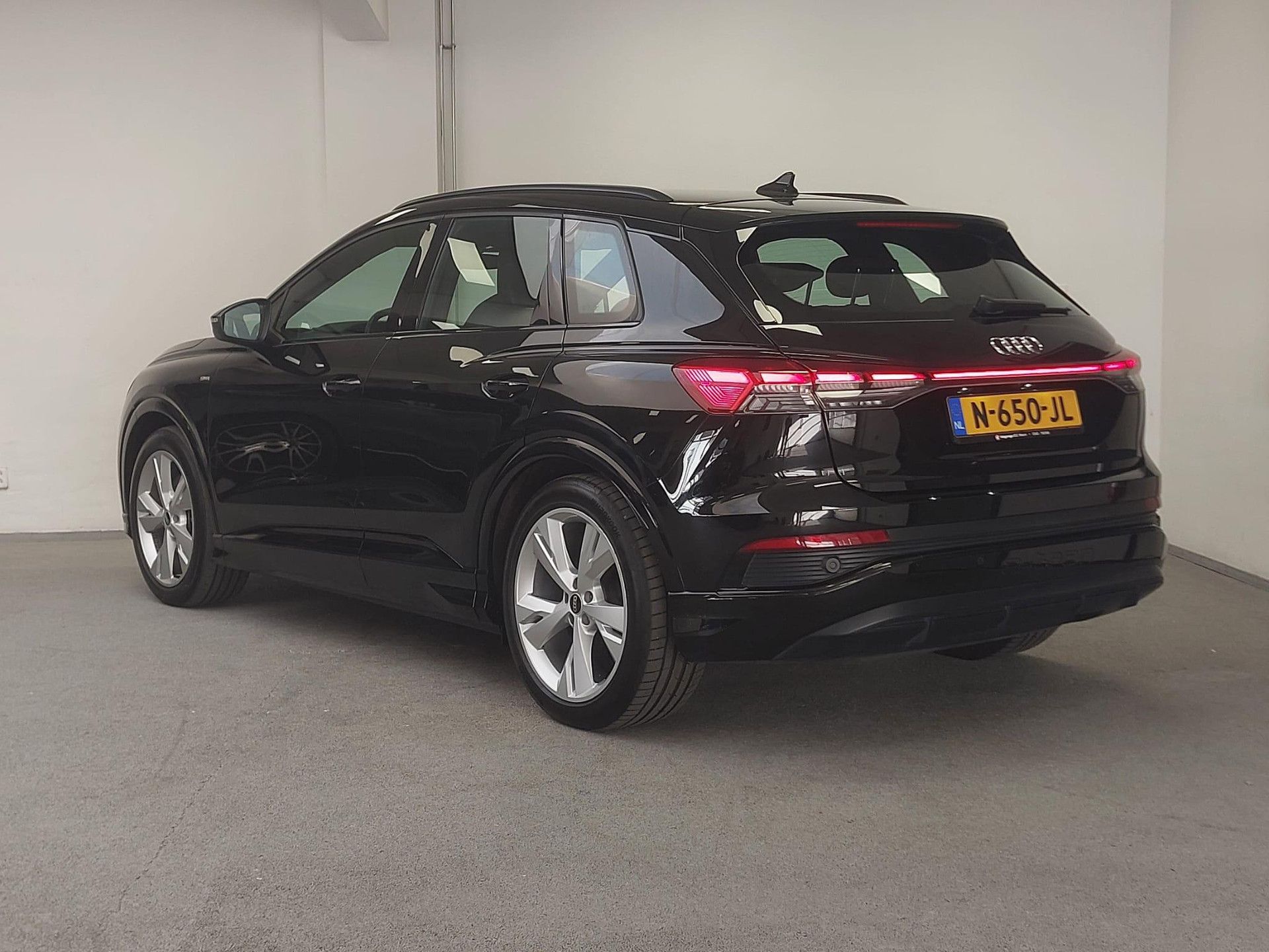 Audi Q4e-tron