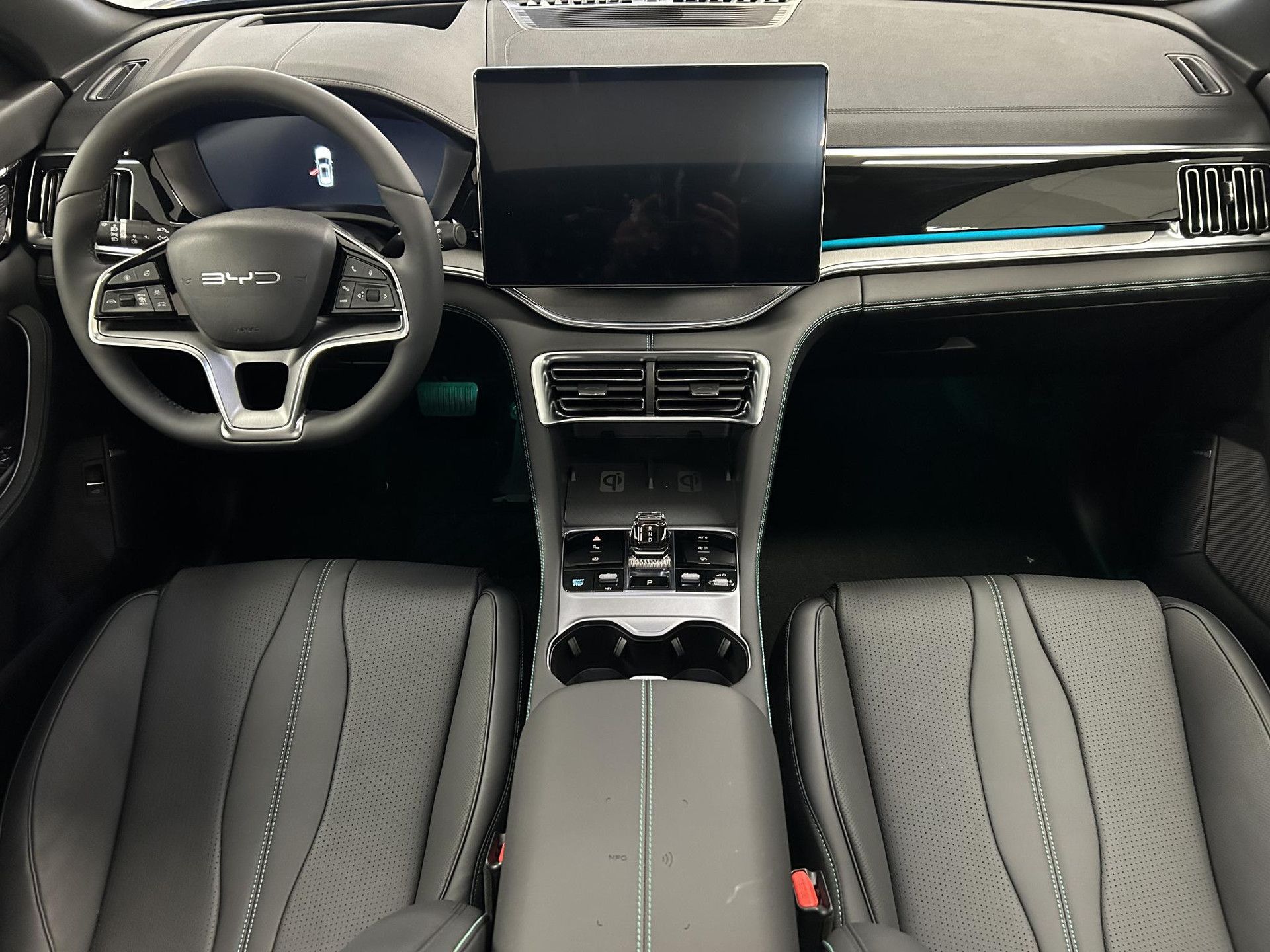 BYD SEALU