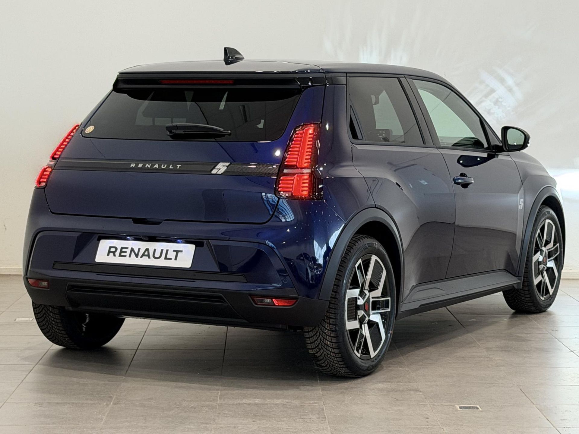 Renault 5