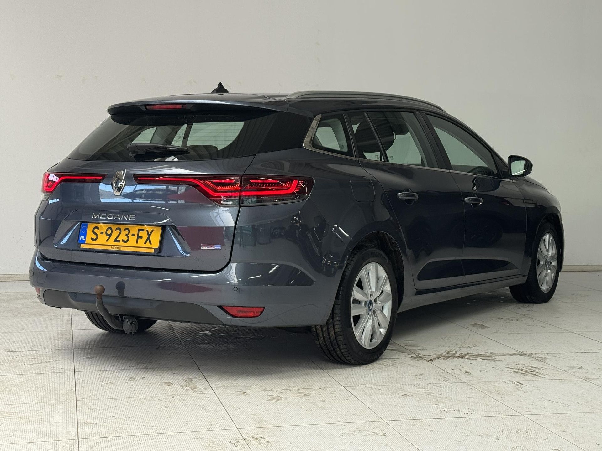Renault MeganeE-Tech