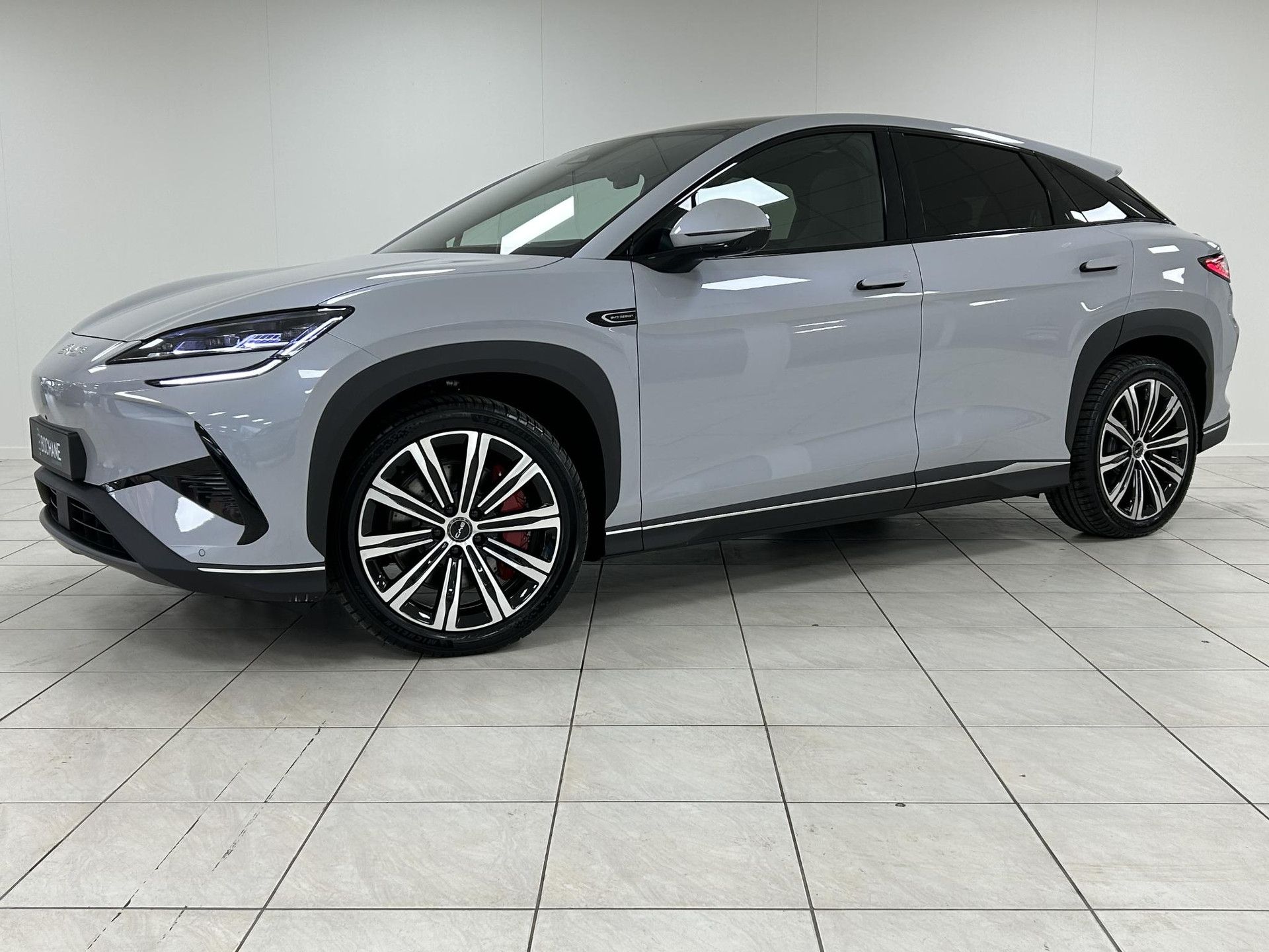 BYD SEALION