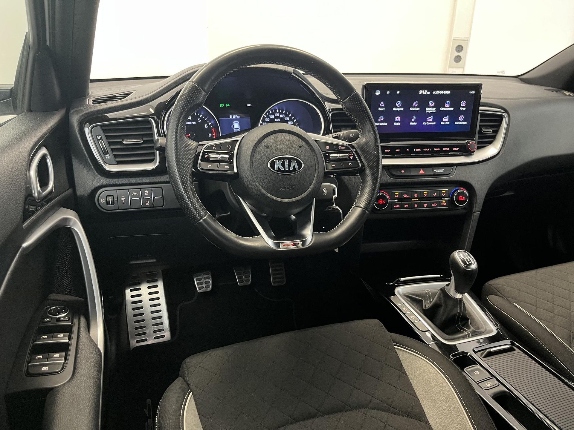 Kia ProCeed