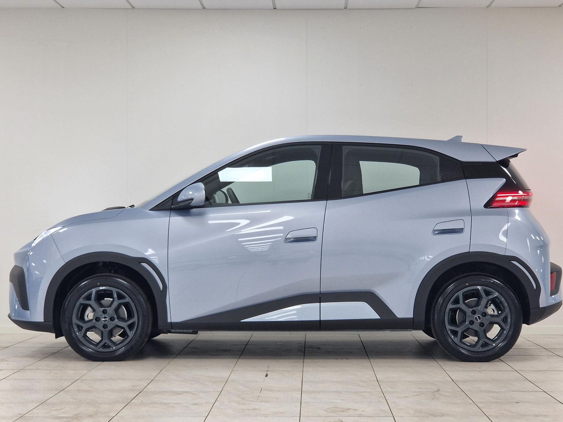 BYD DOLPHINSURF