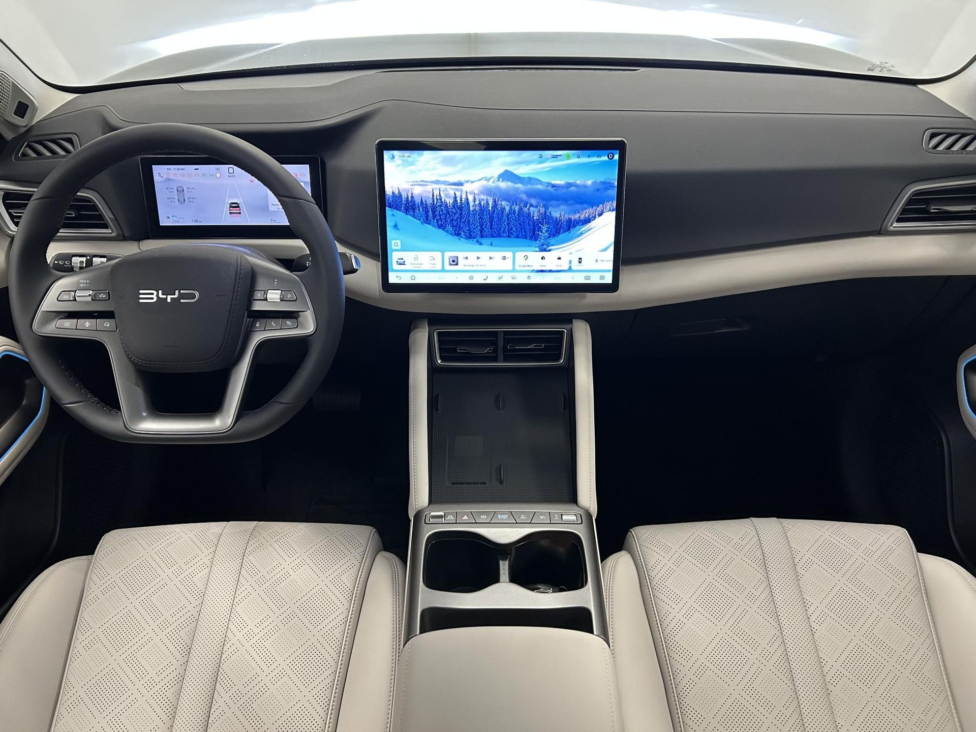 BYD ATTO2