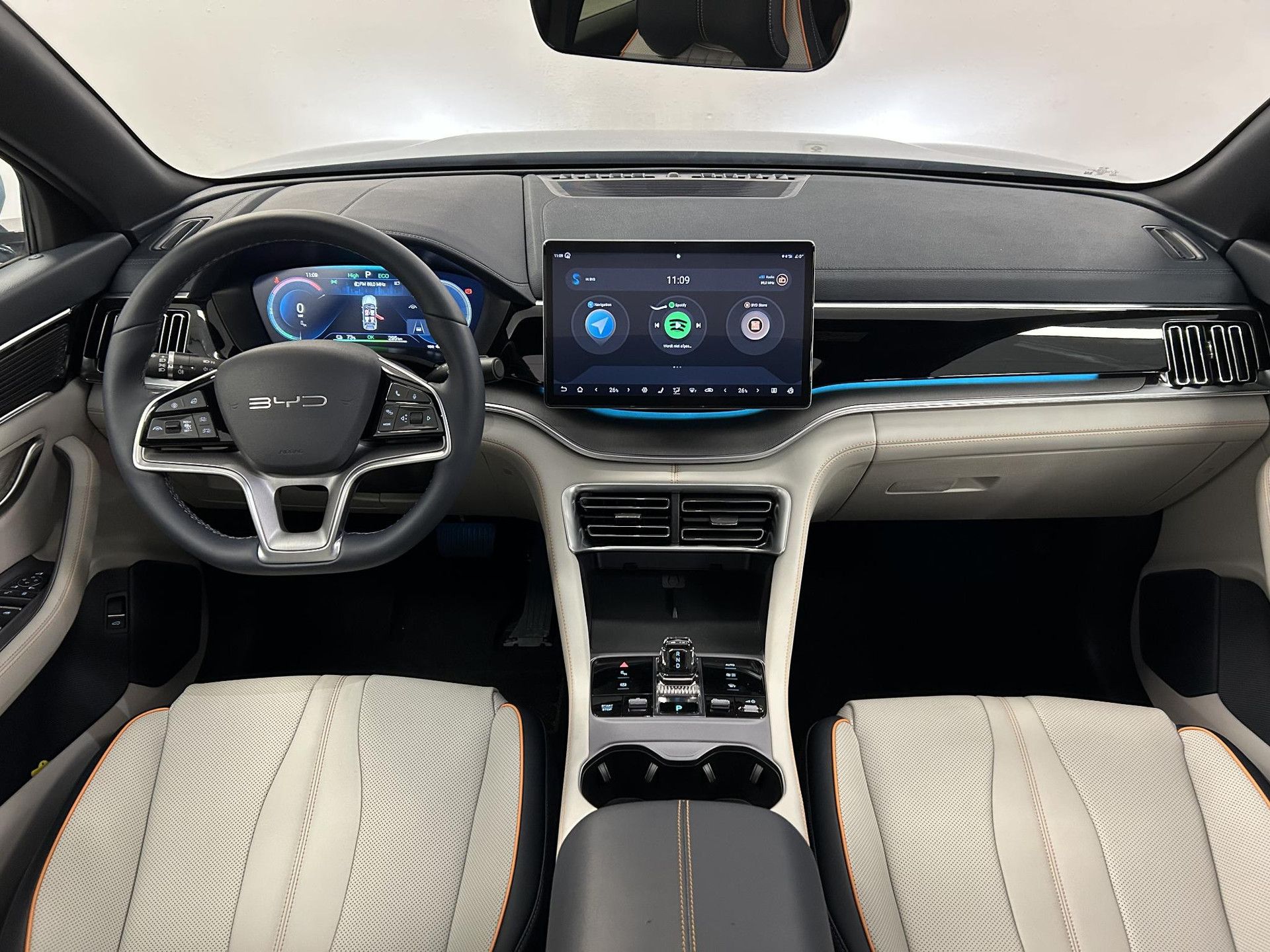 BYD SEALU