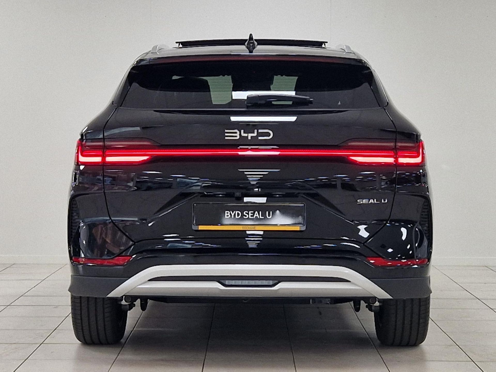 BYD SEALU