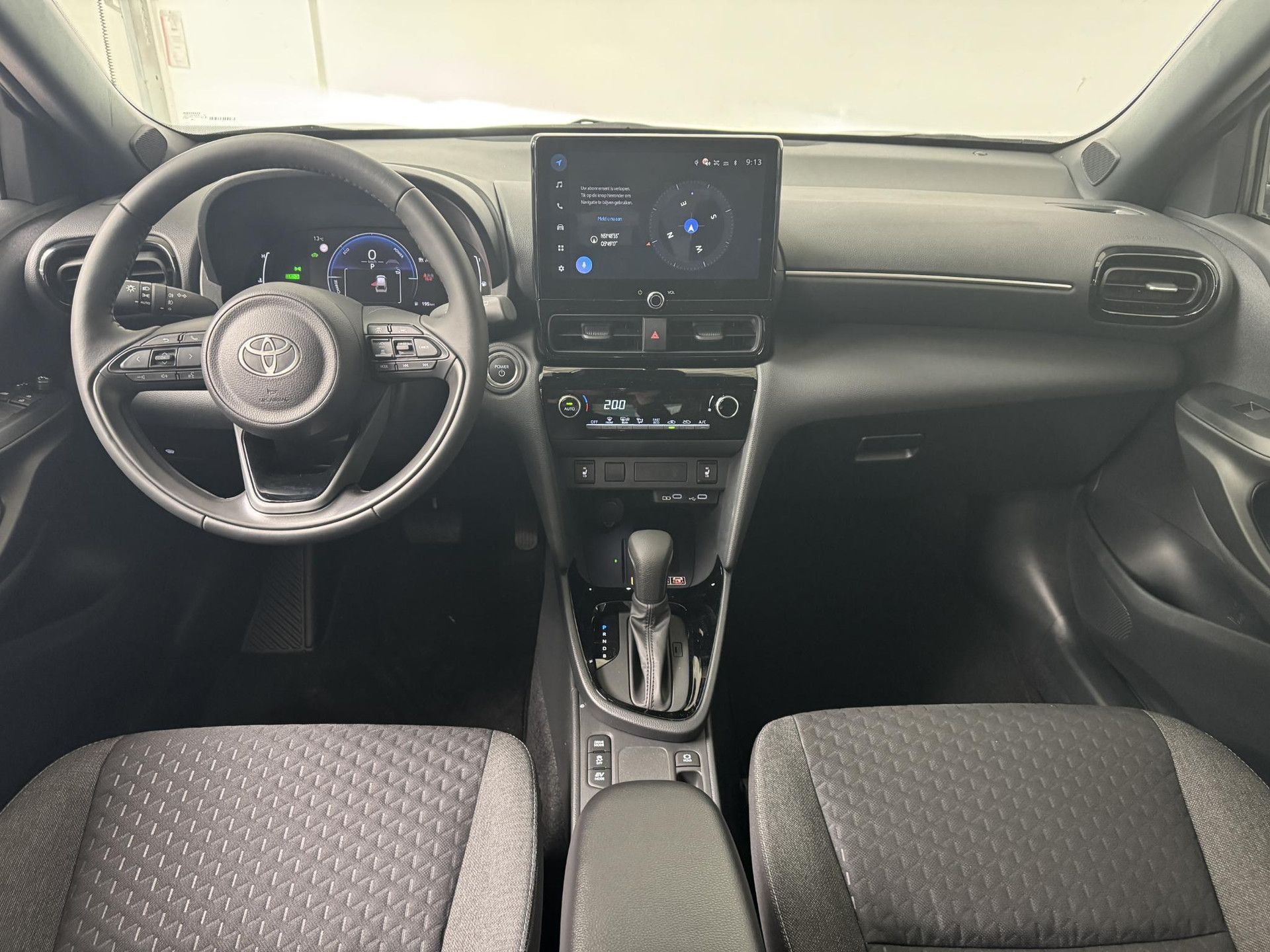 Toyota YarisCross
