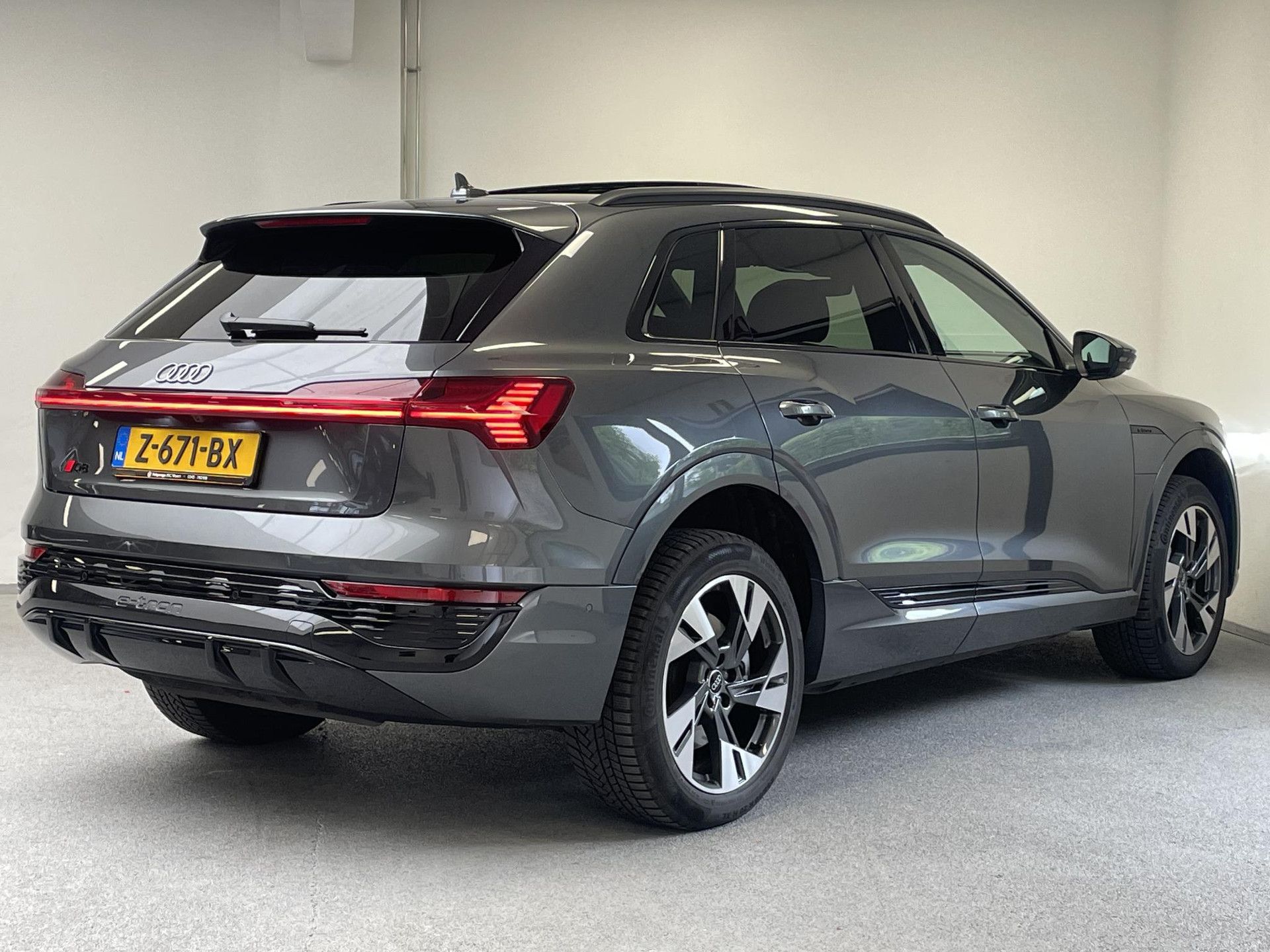 Audi Q8e-tron