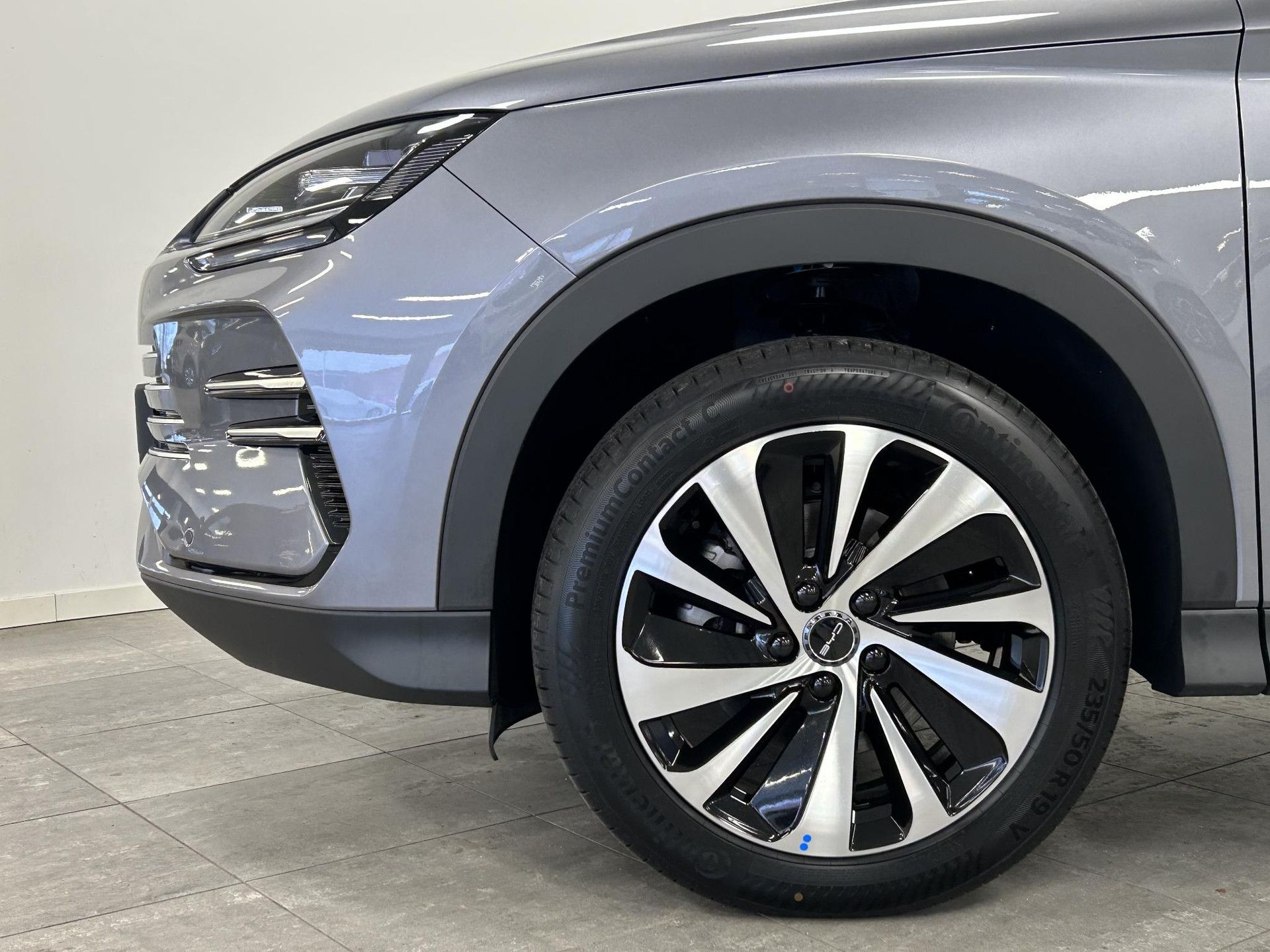 BYD SEALU