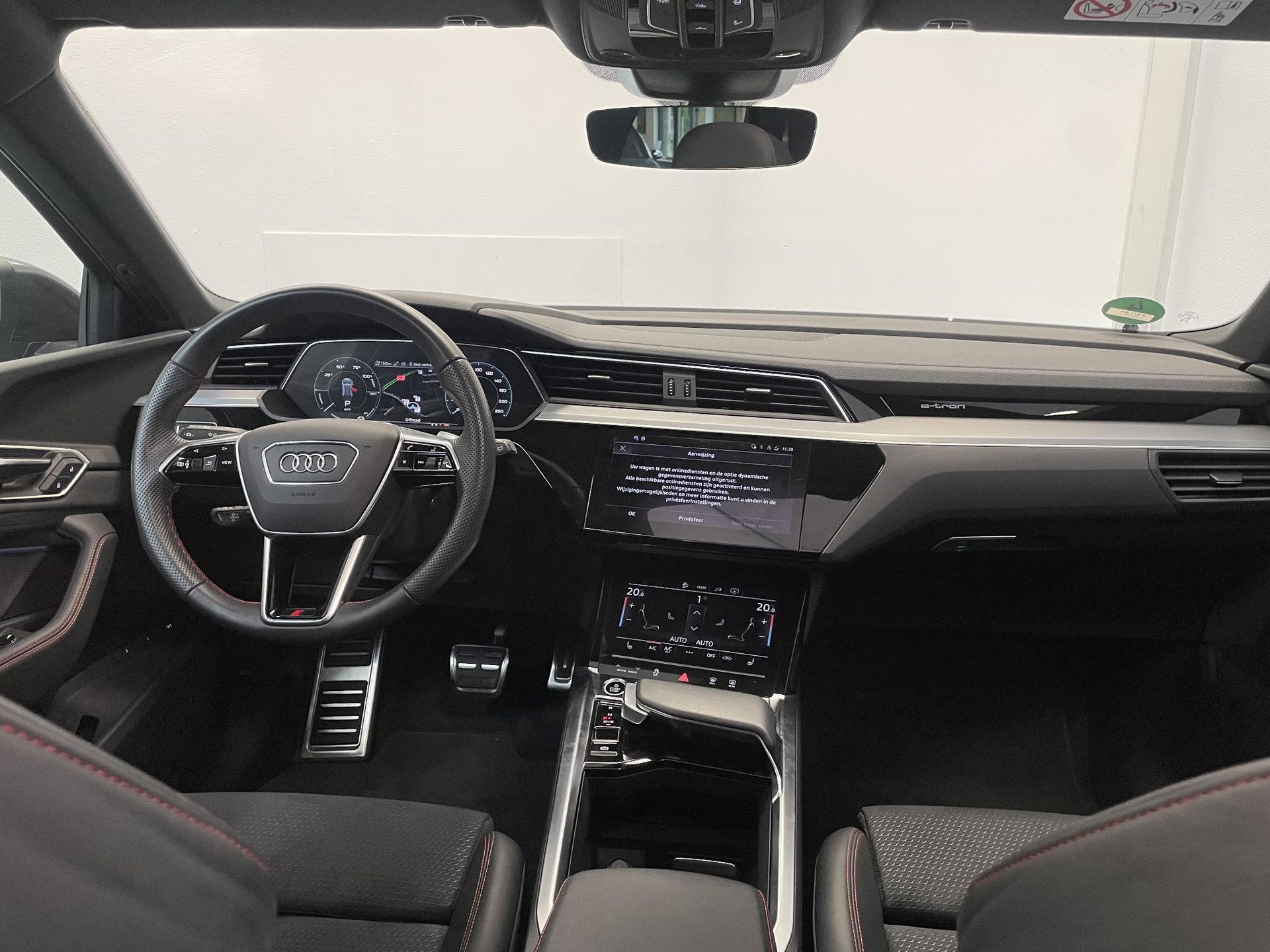 Audi Q8e-tron