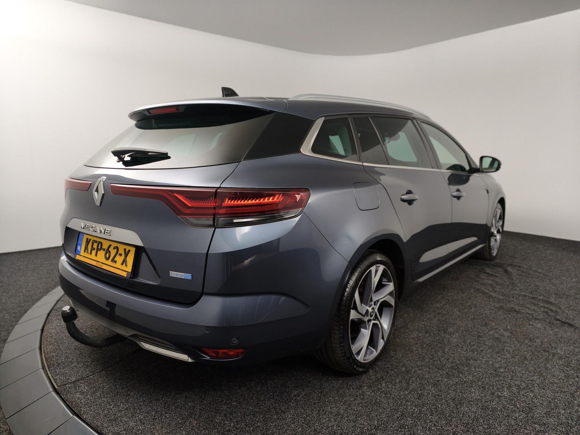 Renault MeganeE-Tech